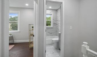 5623 EADS St NE, Washington, DC 20019