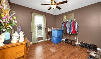 2006 Farmaway Dr, Bardstown, KY 40004