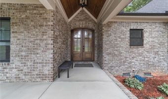 2589 Northmont Lake Dr, Asheboro, NC 27205