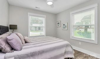 2201 Edison St, Charlotte, NC 28206