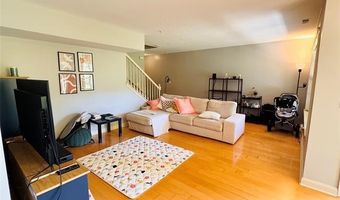 2808 Barclay Way, Ann Arbor, MI 48105