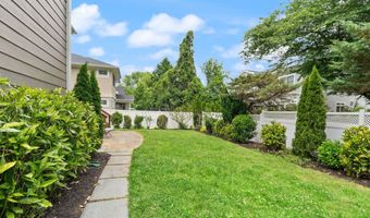 8701 BRADMOOR Dr, Bethesda, MD 20817