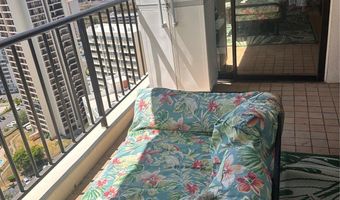 990 Ala Nanala St 28A, Honolulu, HI 96818