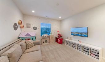 3035 Starry Night Dr, Escondido, CA 92029
