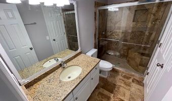 240 Risen Star Ln, Alpharetta, GA 30005