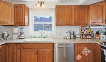 33 Airy Acres Dr, Glocester, RI 02814