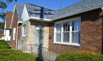 144 W Main St, Albion, IL 62806