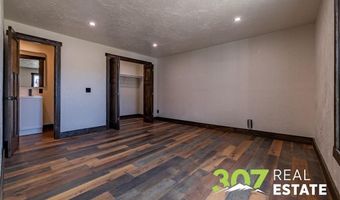 15 Cole Rd, Cody, WY 82414
