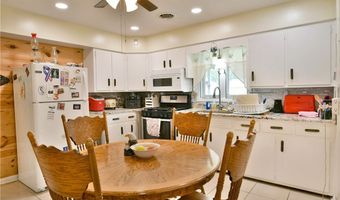 159 N Canfield Niles Rd, Austintown, OH 44515
