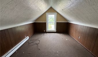 157 Henry St, Akron, OH 44305