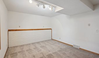 805 Davis St, Polk City, IA 50226