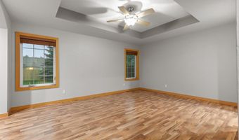 4013 E BENVALLEY Dr, Appleton, WI 54913