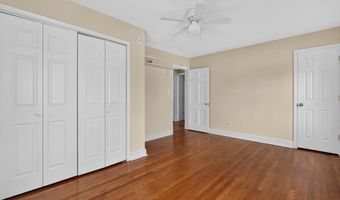 4705 22ND St N, Arlington, VA 22207