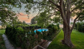 53010 N Hillview Ct NE, Benton City, WA 99320