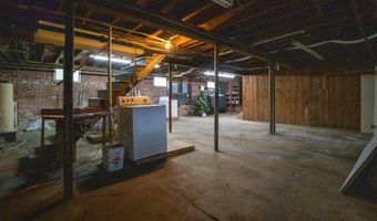 99 Gamage Ave, Auburn, ME 04210