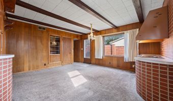 1002 Carroll Ave, Ames, IA 50010