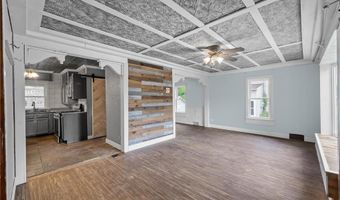 524 Madison St, Anoka, MN 55303