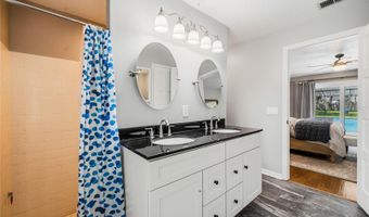 111 LITTLE OAK Ln, Altamonte Springs, FL 32714