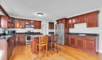 270 E Armitage Ave, Addison, IL 60101