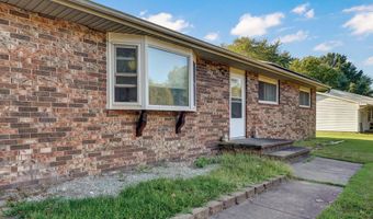 1207 Sherri Jane Ln, Aurora, MO 65605