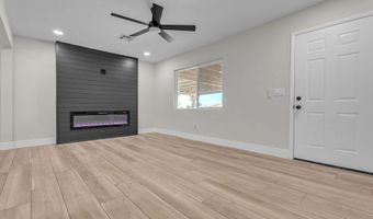 472 National St, Henderson, NV 89015