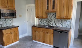453 Coleman St 1 floor, Bridgeport, CT 06604