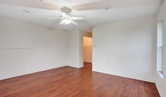 140 NE 7th St, Belle Glade, FL 33430