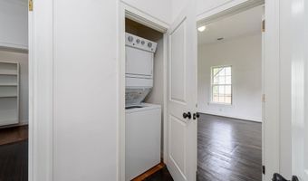 1800 Pine Creek Ave, Camden, SC 29020