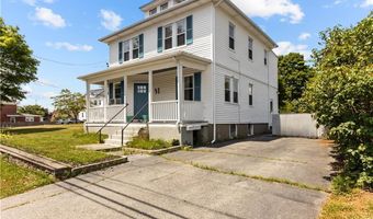 291 Maple Ave 1, Barrington, RI 02806