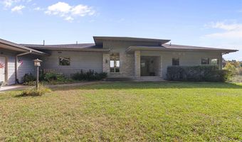 9364 Spring Creek Rd, Amherst, WI 54406