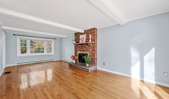 194 Paine St, Bellingham, MA 02019