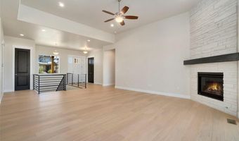 24113 E 36th Pl, Aurora, CO 80019