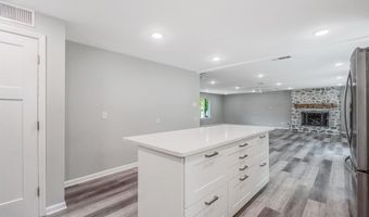 9 Whispering Dr, Alexander, AR 72210