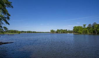 1584 Hutto Island Dr, Batesburg Leesville, SC 29070