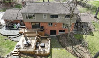 2854 Parkridge Dr, Ann Arbor, MI 48103