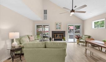 432 COLLINS St, Bethany Beach, DE 19930