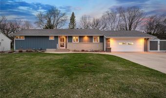 307 21st St NW, Austin, MN 55912