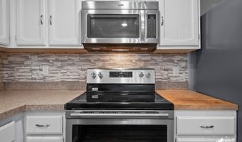 12811 Silver Spruce Dr, Anchorage, AK 99516