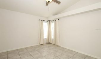 1052 ROYAL OAKS Dr, Apopka, FL 32703