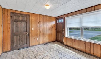 3850 Old Town Rd, Bridgeport, CT 06606