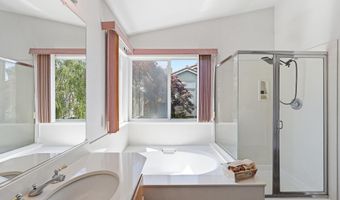 17 Miranda Ct, Alameda, CA 94502