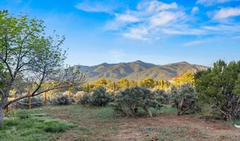 206 Hondo Seco Rd, Arroyo Seco, NM 87514