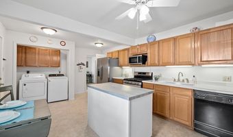1107 E 20TH St, Cheyenne, WY 82001