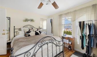 349 Boulevard, Middletown, RI 02842
