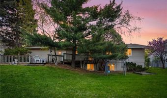 5856 139th St W, Apple Valley, MN 55124