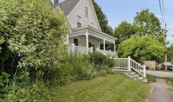 92 Cedar St, Belfast, ME 04915