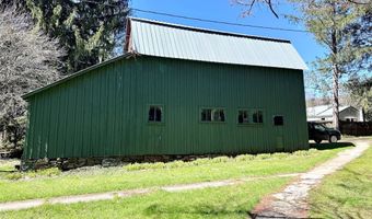 83 High St, Angelica, NY 14709