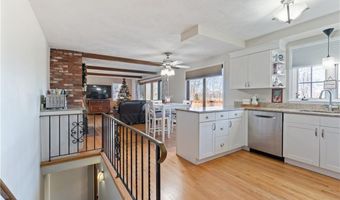 179 Old River Rd, Lincoln, RI 02865