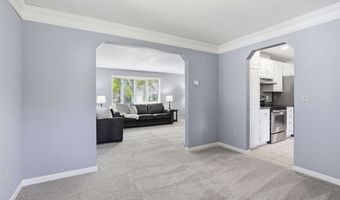 3501 N MORRISON St, Appleton, WI 54911