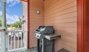 335 Engleside Ave, Beach Haven, NJ 08008